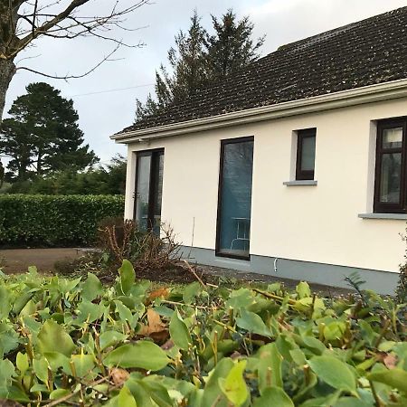 Mick'S Cottage Loughrea Exterior foto